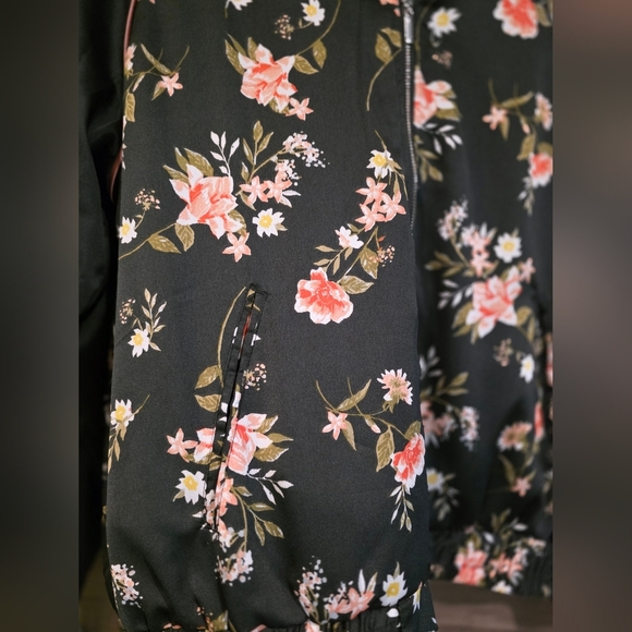 OuterEdge Floral Zip Up Lightweight Jacket Size 2x - Picture 2 of 6